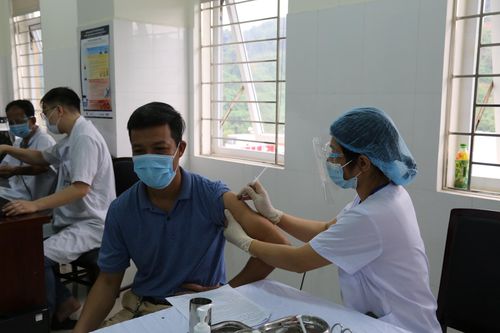 Vắc xin tốt nhất là vắc xin được tiêm sớm nhất, không chờ đợi, lựa chọn vắc xin