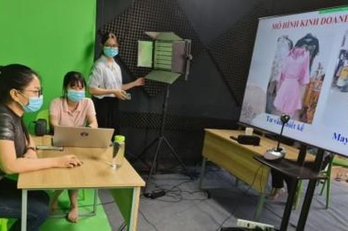 Chính trị - Xã hội Phụ nữ Ba thí sinh Thừa Thiên Huế tham dự vòng thi cấp vùng 'Phụ nữ khởi nghiệp' toàn quốc
