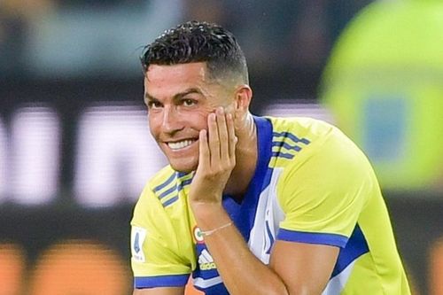 Ronaldo sẽ cứu Man City khỏi viễn cảnh trắng tay