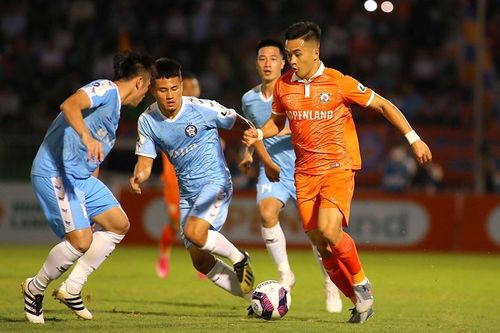 Tiền đạo Trần Đình Kha được triệu tập bổ sung vào đội tuyển Việt Nam