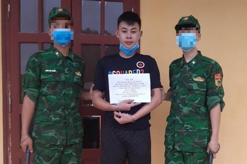 Bắt quả tang đối tượng bán lẻ ma túy trong khu vực biên giới