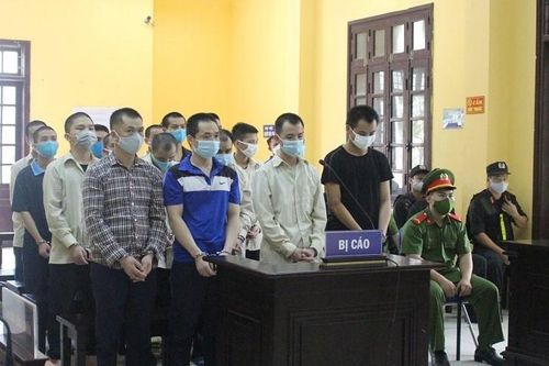 126 năm tù cho nhóm đối tượng tổ chức đưa người nhập cảnh trái phép vào Việt Nam