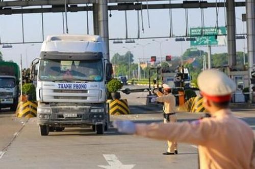 Tổng cục Đường bộ Việt Nam lên tiếng về việc chuyên viên bị bắt về hành vi 'cò mồi' luồng xanh