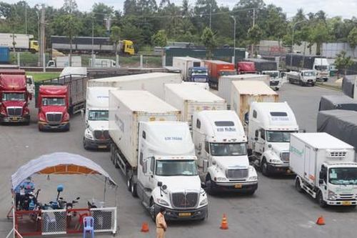 Cần Thơ báo cáo Thủ tướng về việc ách tắc lưu thông hàng hóa