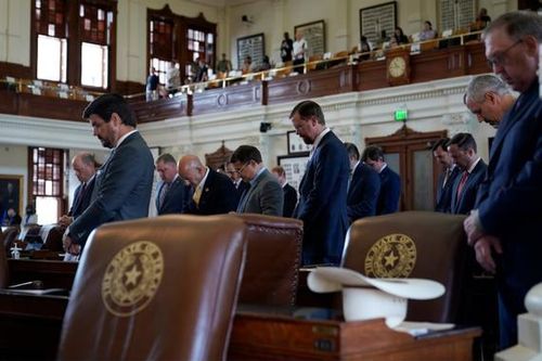 Texas thông qua luật mới về bỏ phiếu, bất chấp nhiều đảng viên Dân chủ rời bỏ tiểu bang để phản đối