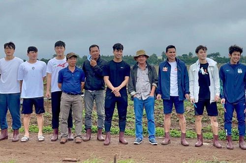 Bầu Đức và bóng đá tử tế với cầu thủ