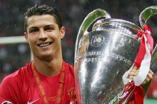NÓNG: MU bất ngờ nhảy vào tranh Ronaldo với Man City