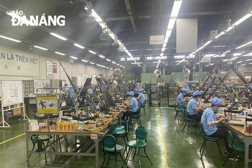 Doanh nghiệp duy trì sản xuất bằng phương án '3 tại chỗ'