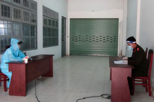 Di Linh: Xử phạt phụ xe tải liên tỉnh vi phạm quy định phòng chống dịch Covid-19