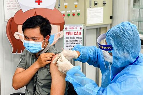 Sau tiêm phòng vaccine, khi nào cơ thể sinh ra kháng thể?