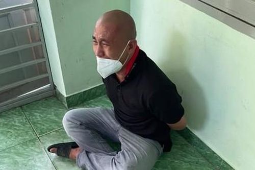 Khống chế thanh niên lái xe Mercedes 'thông chốt', đe dọa CSCĐ