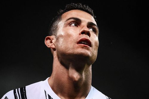 Ronaldo đòi rời Juventus, chuẩn bị tới Man City