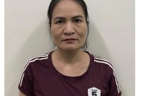 Hà Nội: Bắt đối tượng trong vụ cấp thẻ 'luồng xanh' trái quy định