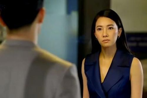 Phát hiện chồng giấu ảnh tình cũ, vợ bơ như không nhưng lại đưa ra 'đòn ghen' siêu chất