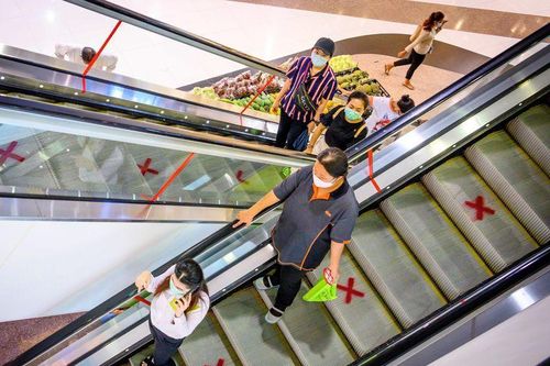 Thái Lan nới lỏng các hạn chế trong nỗ lực 'sống chung với Covid-19'