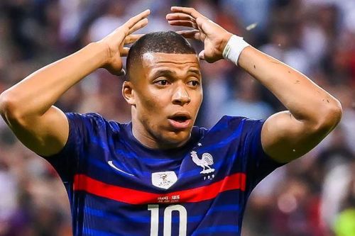 PSG từ chối bán Mbappe với giá 180 triệu euro