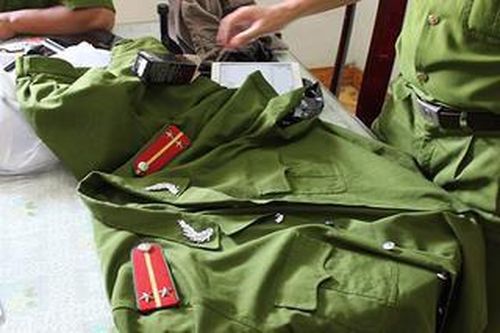 Bắt giữ nam thanh niên giả danh công an để lừa đảo