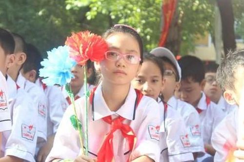 Bộ GD&ĐT và nhiều địa phương đề xuất tiêm vắc xin cho học sinh
