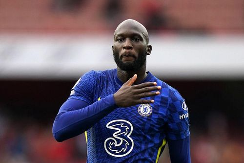 Liverpool ngăn chặn Lukaku bằng cách nào?