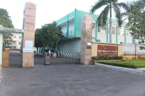 Quảng Nam: Kinh hoàng nhóm côn đồ xông vào bệnh viện đánh, chém người nhà bệnh nhân