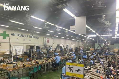 Đến cuối tháng 8 sẽ có 62% công nhân được tiêm vắc-xin mũi 1