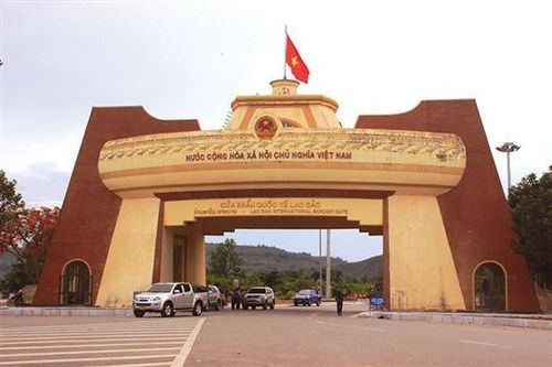 Định hướng phát triển Lao Bảo thành Khu kinh tế thương mại xuyên biên giới