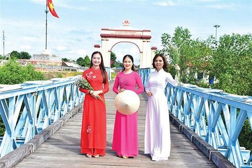 Liên kết phát triển du lịch trên EWEC