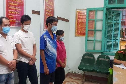 Thái Bình: Bắt tạm giam 4 cán bộ y tế và DN để hàng trăm công nhân vượt chốt