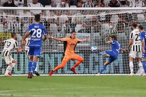 Bán tháo Ronaldo, Juventus thua sốc vì hàng công quá 'cùn'