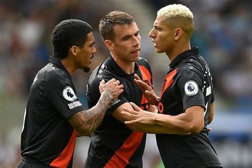 Richarlison giận dỗi vì không được đá penalty
