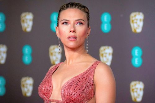 Thấy gì sau vụ Scarlett Johansson kiện Disney?