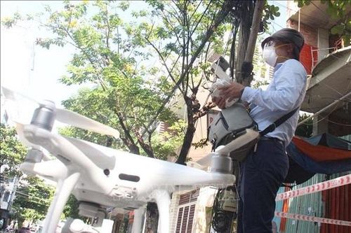 Đà Nẵng sử dụng flycam giám sát việc chấp hành 'ai ở đâu ở yên đó' tại các khu dân cư