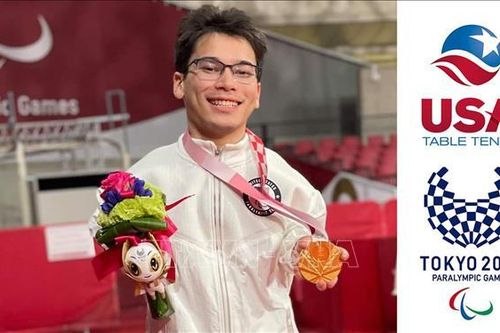 Vận động viên tí hon người Mỹ giành HCV bóng bàn Paralympic