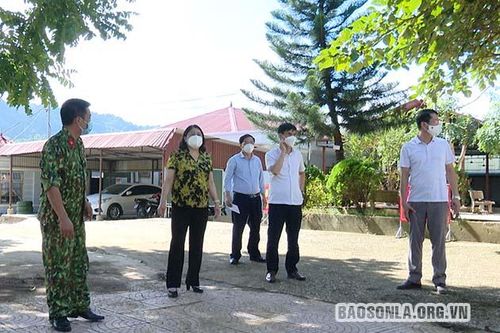 Kiểm tra các khu cách ly tập trung tại huyện Phù Yên