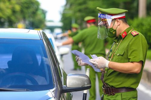 Bí thư Hà Nội: Kiên trì thực hiện giãn cách xã hội