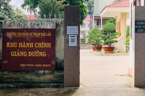 Chuyển cơ quan công an vụ hiệu trưởng và kế toán chi khống 1,8 tỷ