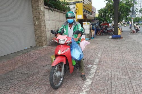 TP Hồ Chí Minh: Shipper - mắt xích quan trọng trong chuỗi cung ứng hàng hóa