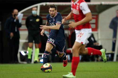 Messi ra mắt, mở ra bình minh mới cho bóng đá Pháp