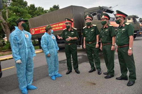 Quân khu 9 hỗ trợ TP Hồ Chí Minh 50 tấn nông sản, thực phẩm