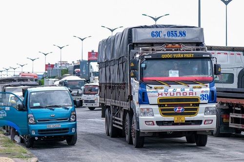 Cần Thơ bỏ quy định bắt buộc trung chuyển, đổi tài xế