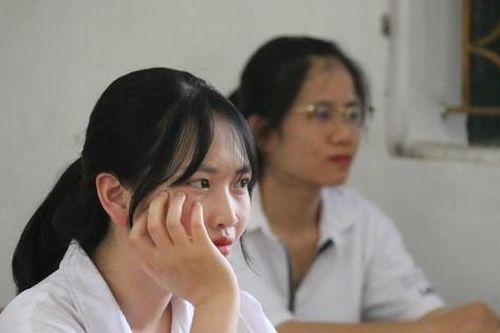 Cách dạy, cách thi, cách ra đề và chấm thi... biến học sinh thành cỗ máy
