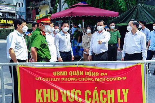 Bí thư Hà Nội: Bằng mọi giải pháp giảm số người ra đường