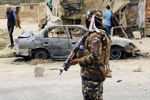 Sân bay Kabul hứng 'mưa' rocket khi Mỹ thực hiện những nỗ lực cuối cùng trong chiến dịch di tản