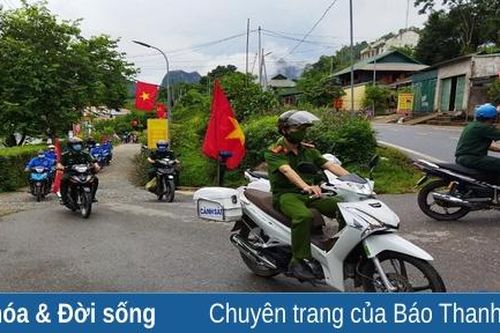 Công an huyện Quan Sơn siết chặt khu vực biên giới, ngăn ngừa nhập cảnh trái phép trong phòng, chống dịch COVID-19