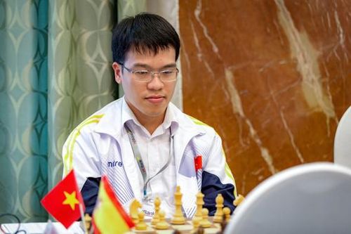 Lê Quang Liêm thi đấu trực tuyến Giải cờ nhanh Aimchess US 2021