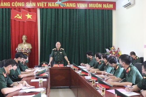 Quân khu 2 kiểm tra xây dựng khu cách ly tập trung tại Trung đoàn 753