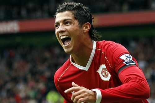 HLV Solskjaer: 'Ronaldo không đến Man Utd để ngồi dự bị'
