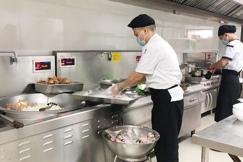 Vượt đại dịch bằng dinh dưỡng hợp lý