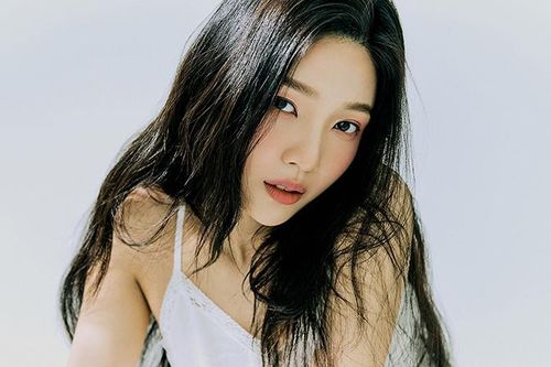 Hành trình 'nâng cấp' nhan sắc của 'nữ thần gợi cảm' Joy (Red Velvet)