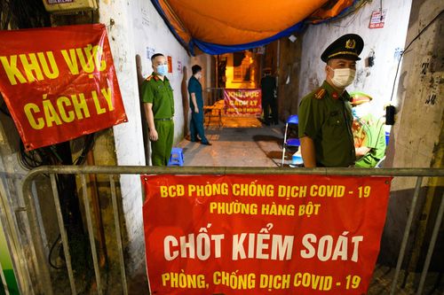 Hà Nội ghi nhận 13 người dương tính với nCoV